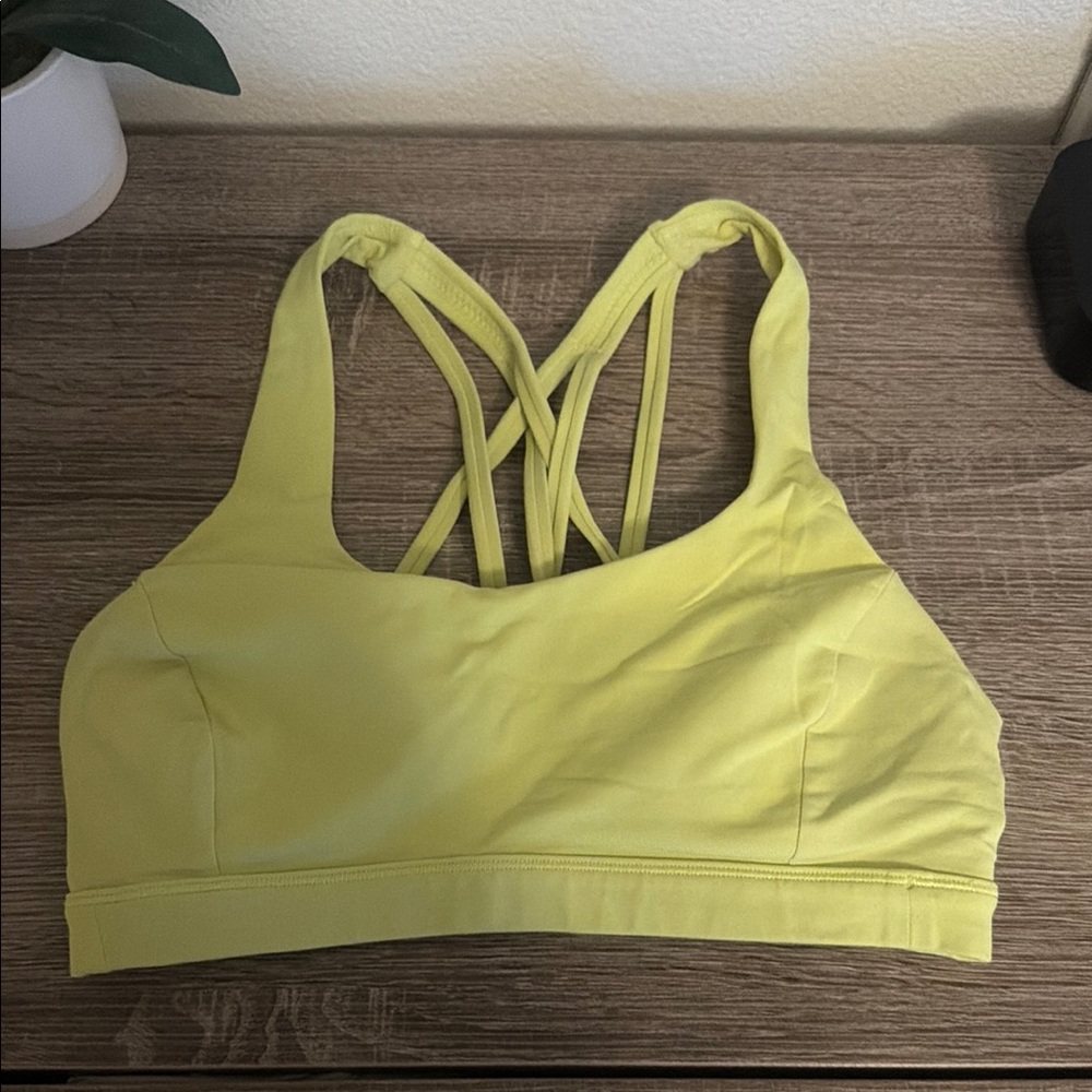 Lululemon Free to Be Serene Bra